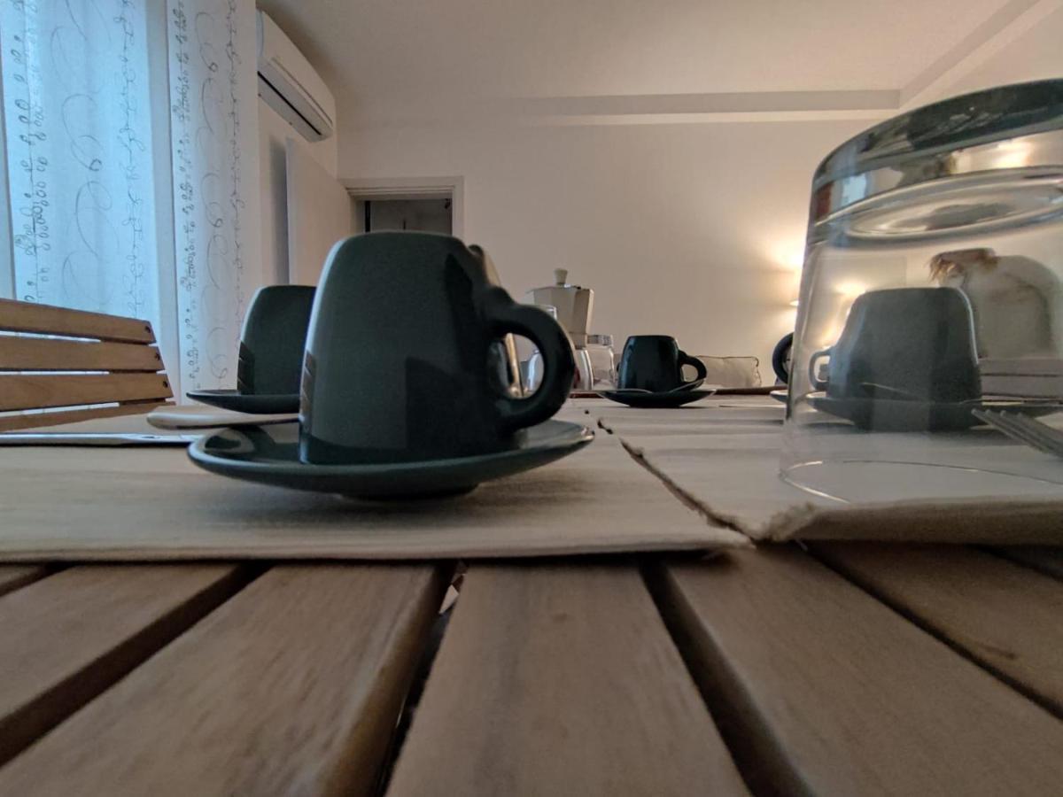 Grigio Perla Panigale, Villetta Con Giardino E Parcheggio Privato Fino A Tre Posti Auto - Un Oasi Di Tranqullita Bolonya Dış mekan fotoğraf